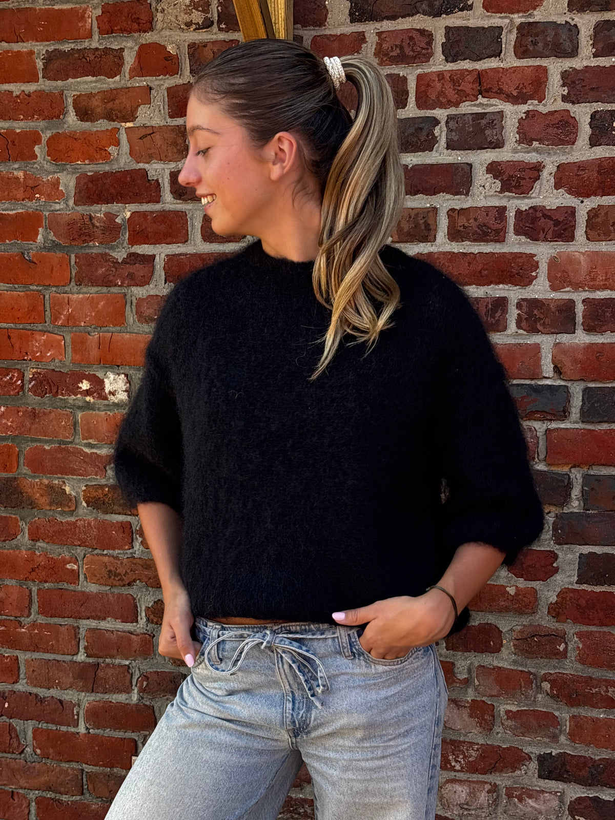 PULL ENORA